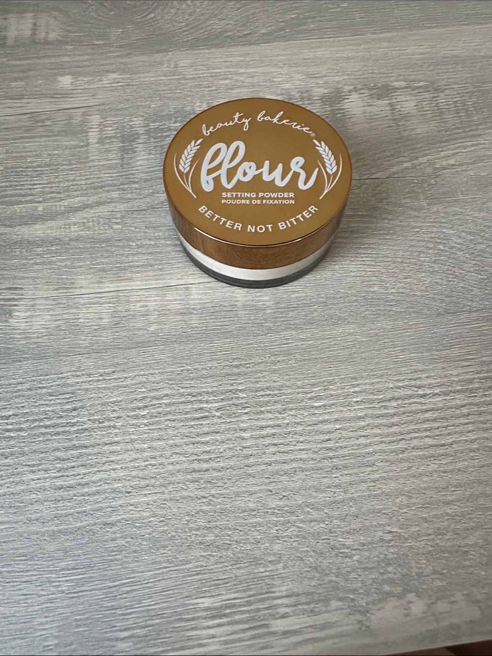 NWOT Beauty Bakerie Flour Setting Powder - Gold Lid, Color Oat